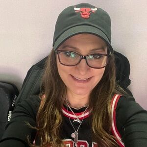 Meet your Posher, April